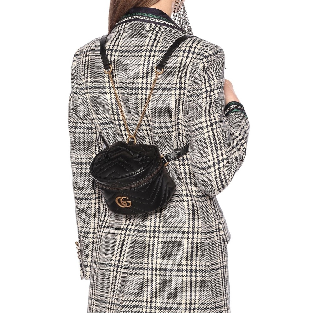 Authentic Gucci Black Quilted crossbody - Picture 2 of 15